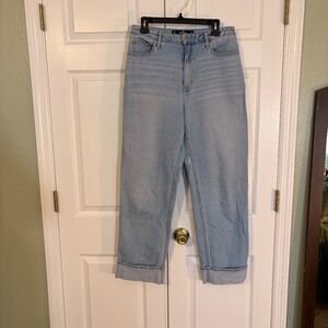Hollister Ultra High Rise Dad Jean Size 11